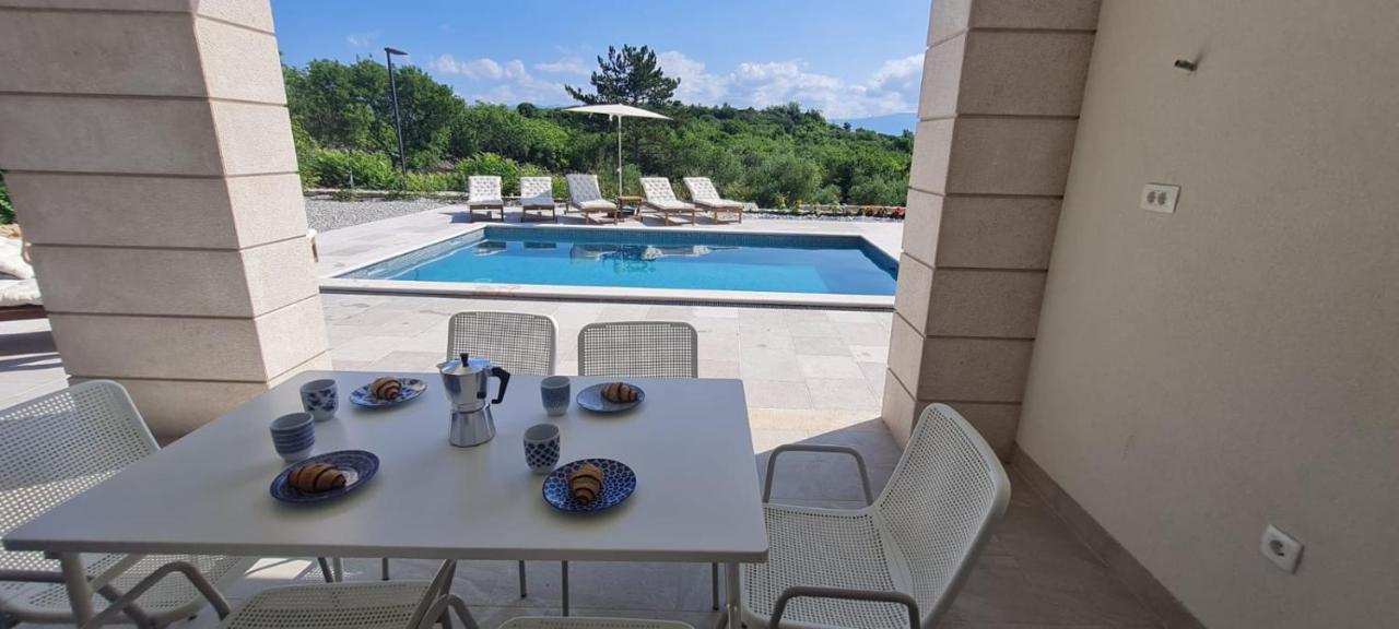 Apartmani Mariosa Vrbnik Exteriér fotografie